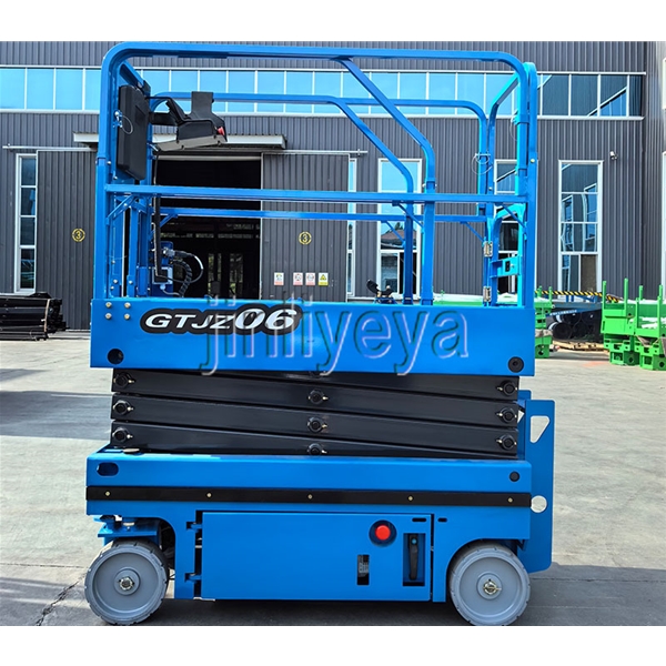 济宁自行式升降平台