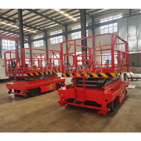 济宁铁陆自行走升降机